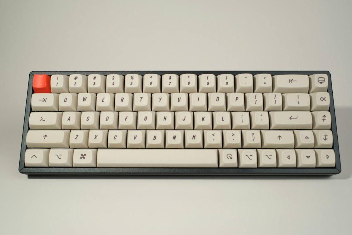 Compass 60 Retro Keyboard