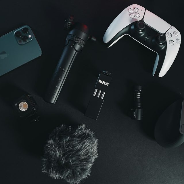Creator Kit — Mic, Arm & Capture Bundle