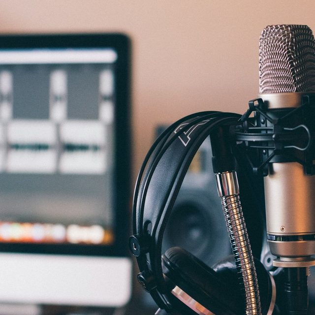 Studio Condenser Microphone Kit