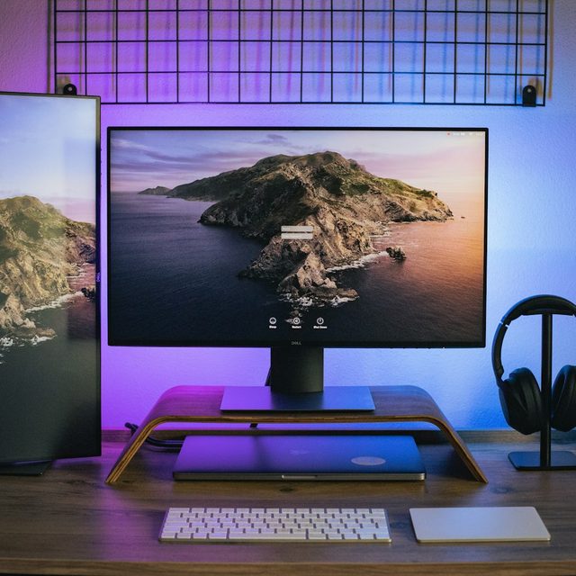 Vista 27" QHD 165 Hz Monitor
